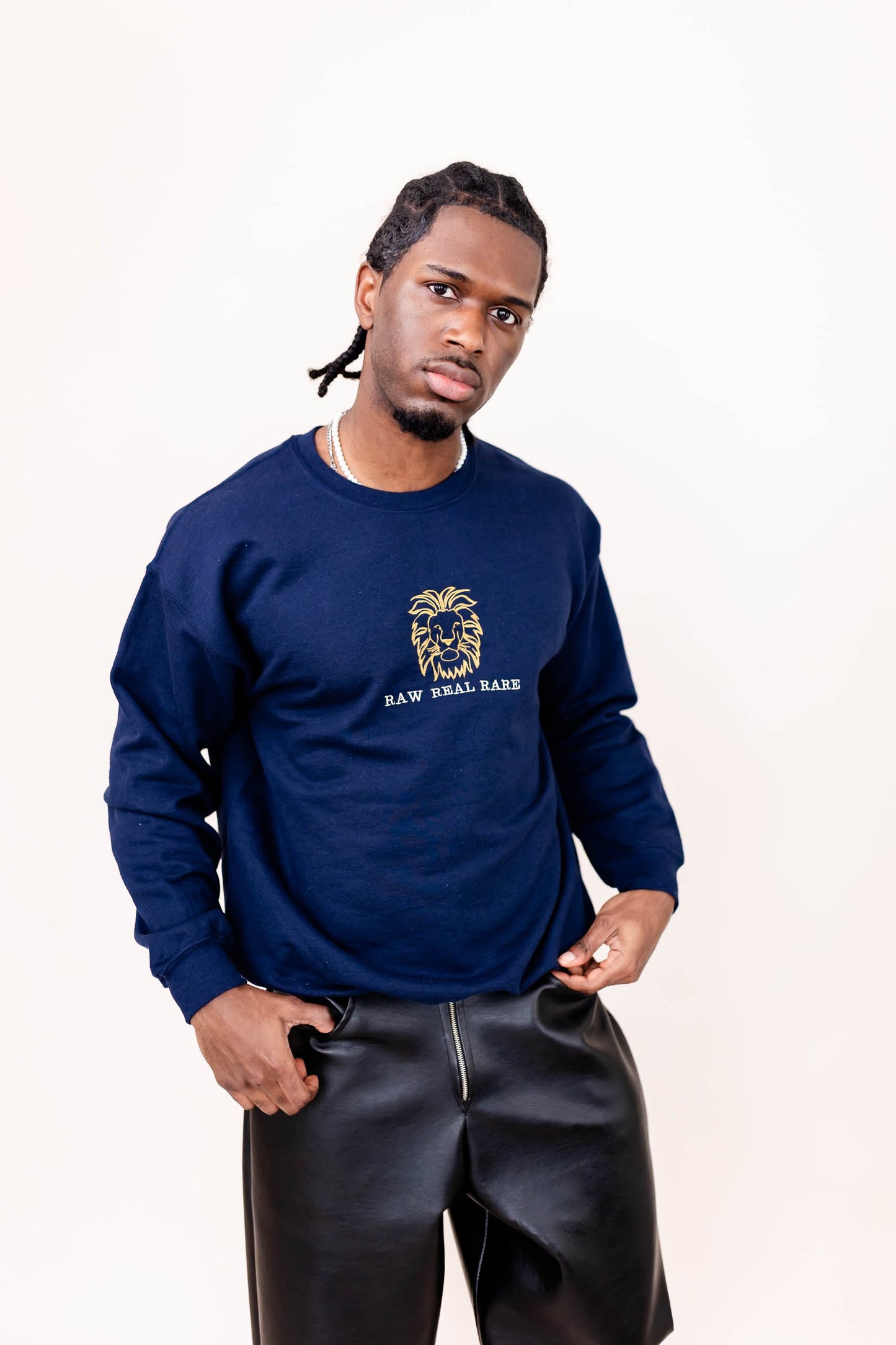 Gold Lion Embroidered Sweatshirt - Premium from NOOLTRENDS - Just £48.99! Shop now at NOOLTRENDS
